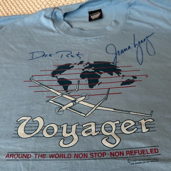 VINTAGE 80s Voyager Flight Around the World T Shirt One Tank Gas SIGNED Sz XL - Picture 2 of 7